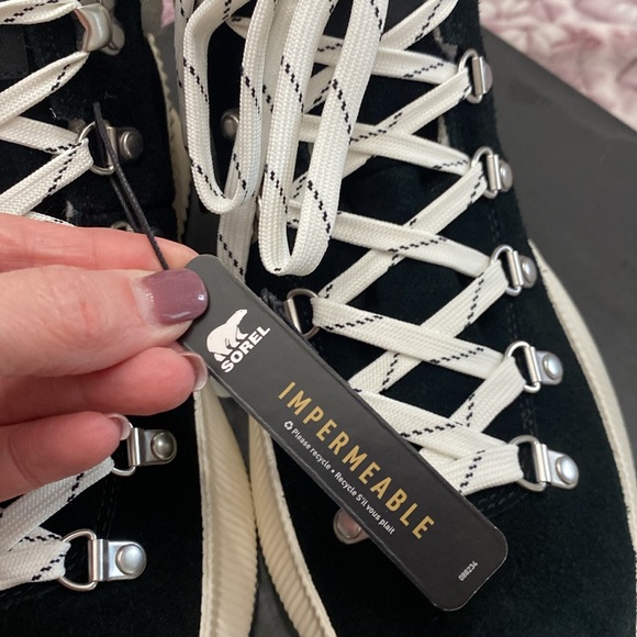 🍋Sorel Boots🍋 - Picture 2 of 7